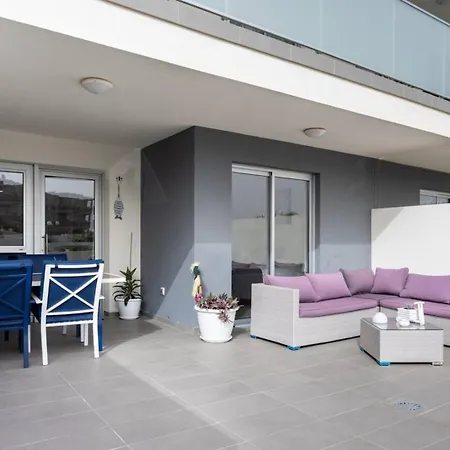 Apartment Eden Rentals Maday Home *