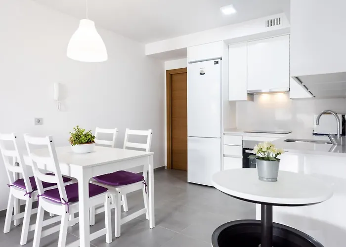 Eden Maday Apartment *